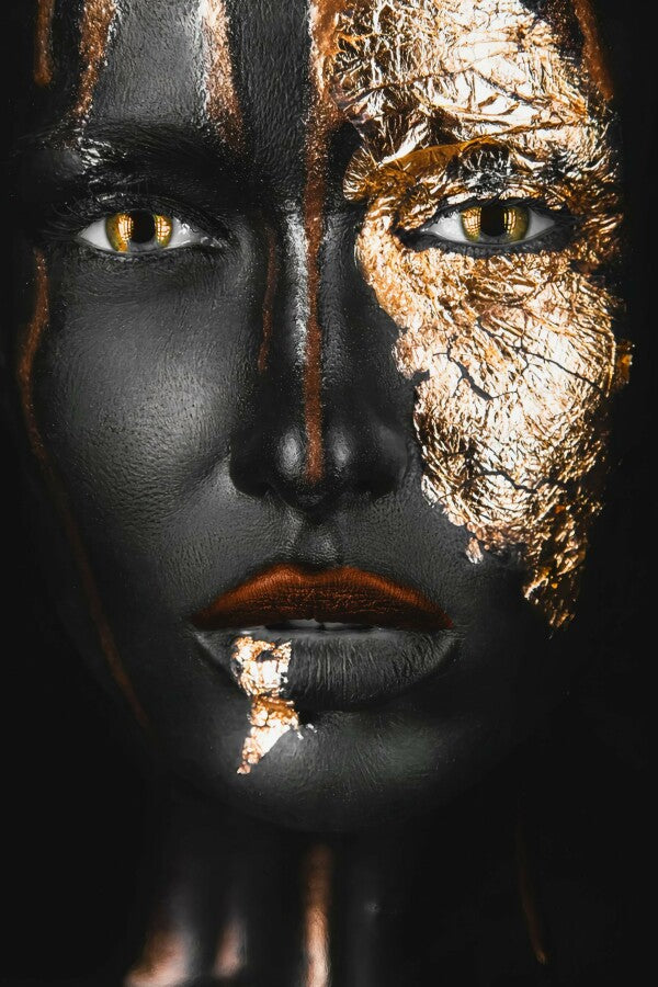 Gold - Black woman