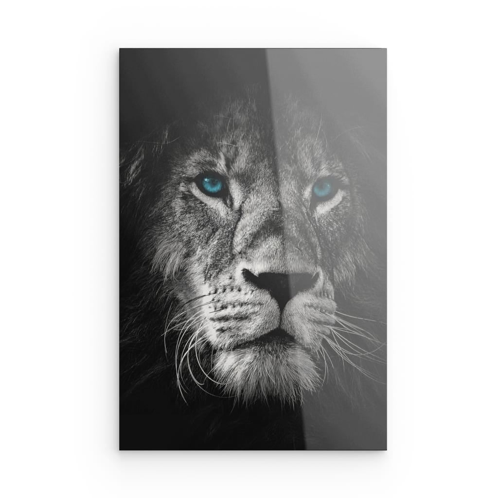 Eyes of the Lion