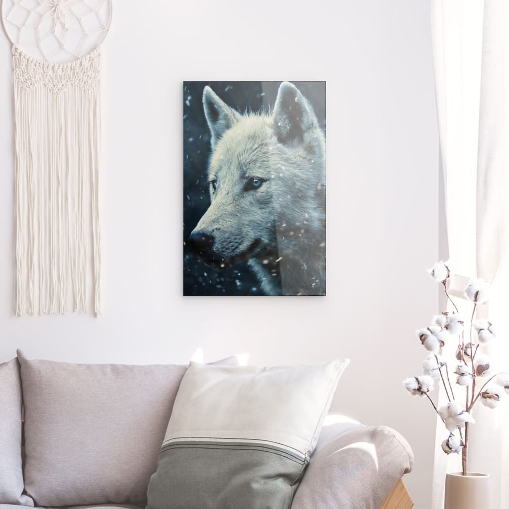 Snowy Wolf